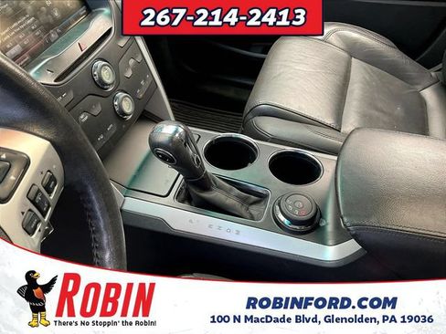 Used 2014 Ford Explorer XLT w/ Equipment Group 202A AWD/4WD image 19