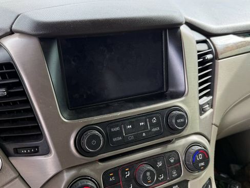 Used 2016 GMC Yukon Denali w/ Open Road Package AWD/4WD image 4