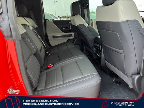 Used 2026 GMC Hummer EV SUV AWD/4WD image 17