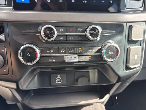 Certified 2025 Ford F150 XLT w/ Equipment Group 301A Standard AWD/4WD image 32