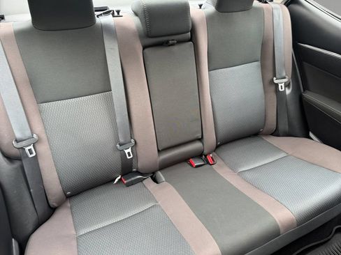 Used 2019 Toyota Corolla LE FWD image 18