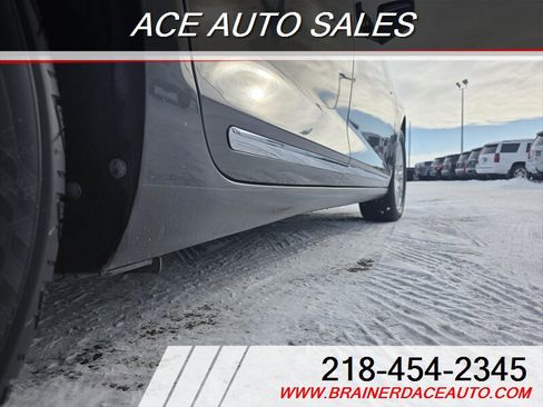 Used 2012 Buick LaCrosse image 6