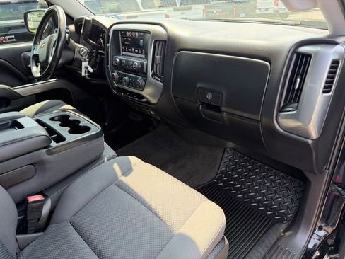 Used 2017 Chevrolet Silverado 1500 LT w/ All Star Edition AWD/4WD image 17