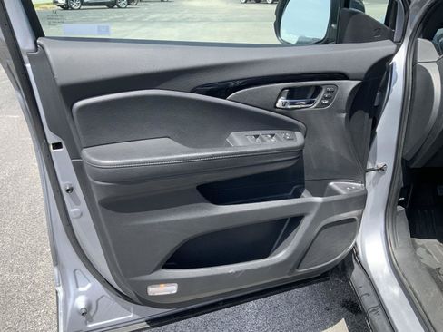 Used 2019 Honda Passport Touring image 21