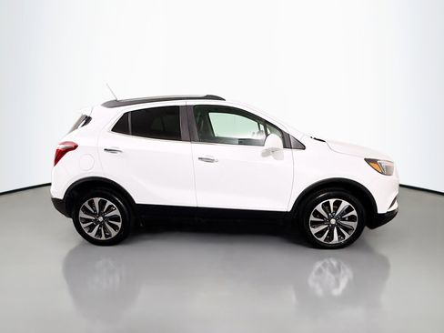 Used 2021 Buick Encore Preferred image 11