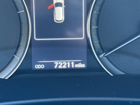 Used 2019 Lexus RX 450h AWD image 30