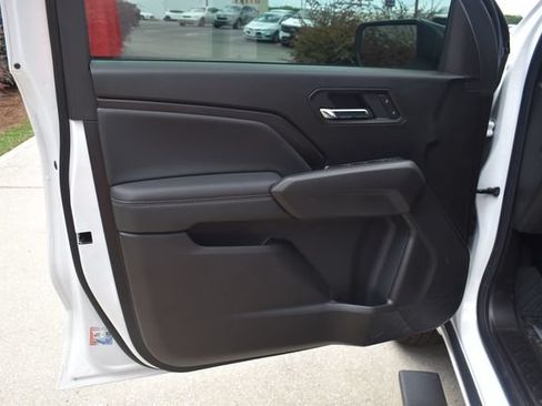 Used 2026 Chevrolet Colorado LT w/ Advanced Trailering Package RWD image 16