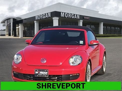 Used 2016 Volkswagen Beetle 1.8T S image 1