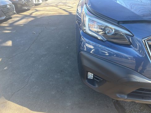 Used 2020 Subaru Outback Onyx Edition XT w/ Popular Package #2 image 10