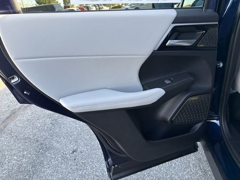 New 2026 Mitsubishi Outlander SE image 29