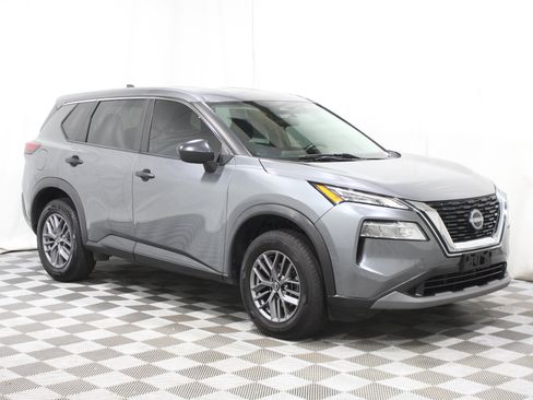 Used 2022 Nissan Rogue S AWD/4WD image 1