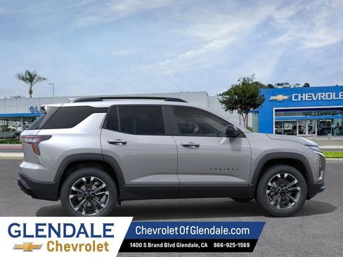 New 2026 Chevrolet Equinox RS w/ LPO, Floor Liner Package FWD image 5