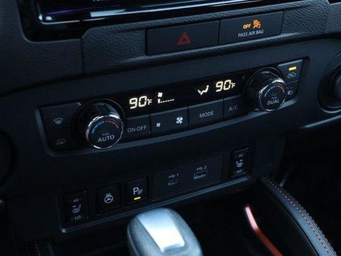 Used 2023 Nissan Frontier Pro-X w/ Pro Convenience Package image 18