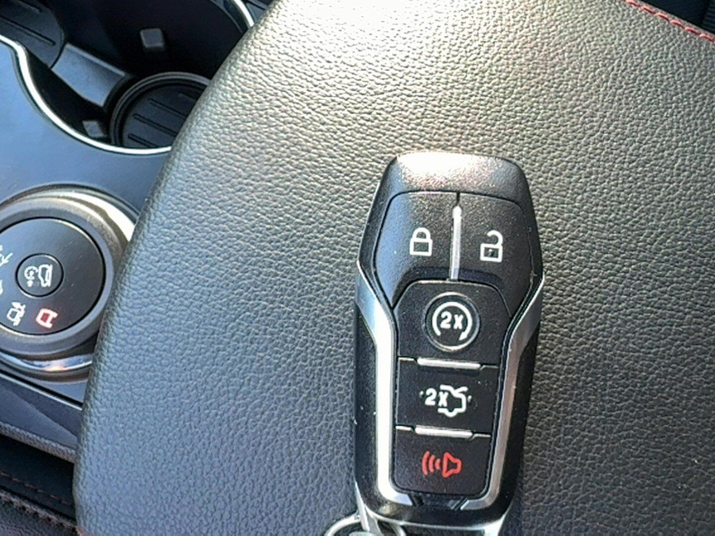 Used 2017 Ford Explorer Sport w/ Equipment Group 401A AWD/4WD image 31