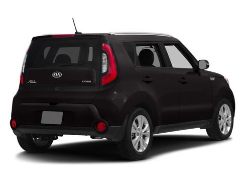 Used 2016 Kia Soul + FWD image 2