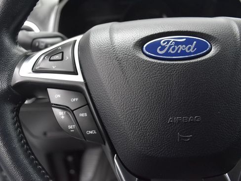 Used 2024 Ford Edge Titanium AWD/4WD image 13