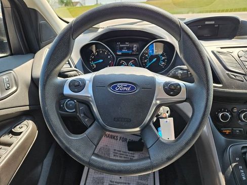 Used 2016 Ford Escape SE image 14
