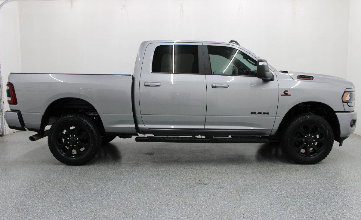 Used 2024 RAM 2500 Big Horn w/ Night Edition AWD/4WD image 2