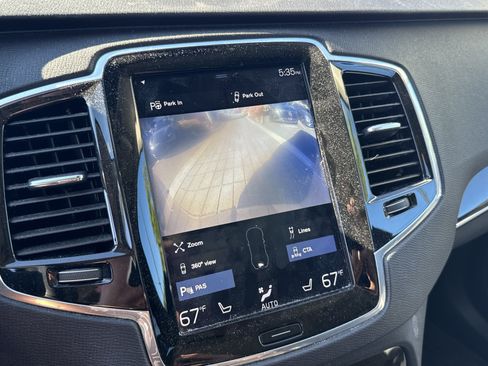 Used 2018 Volvo XC90 T6 Momentum w/ Convenience Package AWD/4WD image 15
