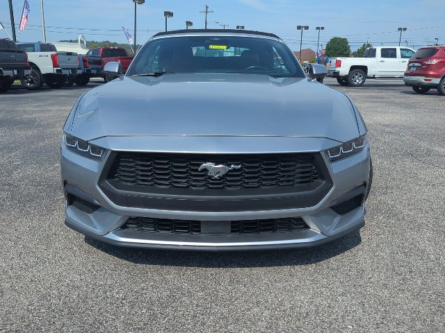 Used 2024 Ford Mustang Premium RWD image 4