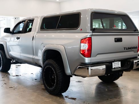 Used 2014 Toyota Tundra SR5 w/ SR5 Upgrade Package AWD/4WD image 6