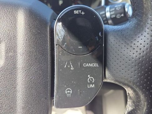 Used 2018 Land Rover Range Rover Sport HSE AWD/4WD image 23