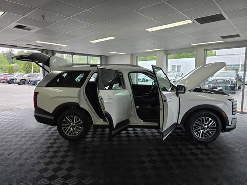 New 2026 Hyundai Palisade SEL AWD/4WD image 17