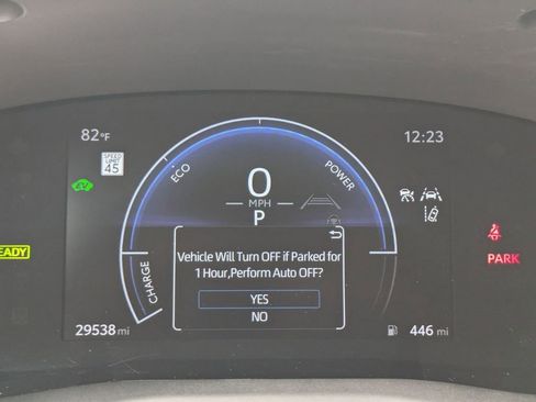 Used 2025 Toyota Camry LE image 16