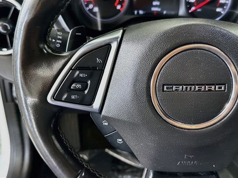Used 2017 Chevrolet Camaro LT RWD image 14