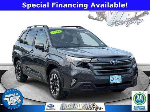 Certified 2025 Subaru Forester Premium AWD/4WD image 1