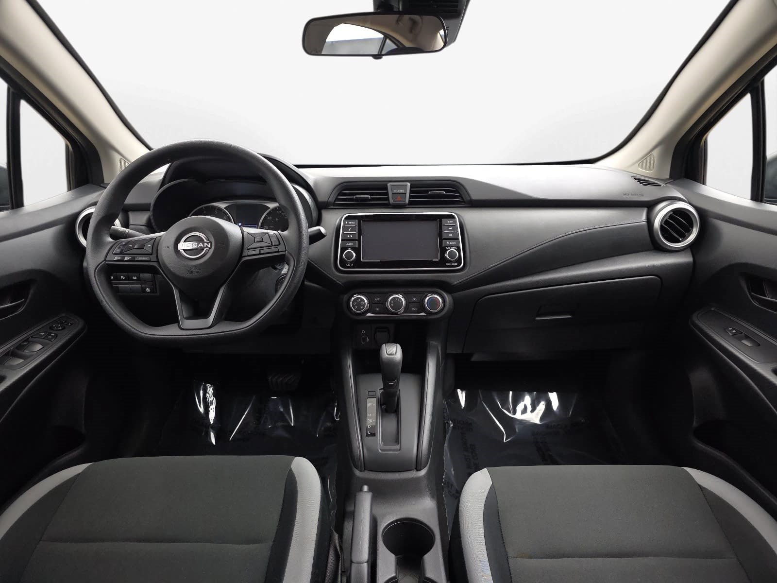 Used 2025 Nissan Versa S w/ Trunk Package FWD image 10