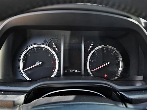 Used 2022 Toyota 4Runner Limited RWD image 10
