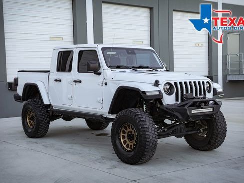 Used 2020 Jeep Gladiator Rubicon AWD/4WD image 1