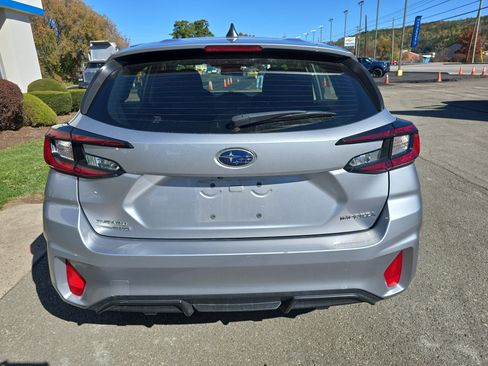 Used 2024 Subaru Impreza 2.0i image 4