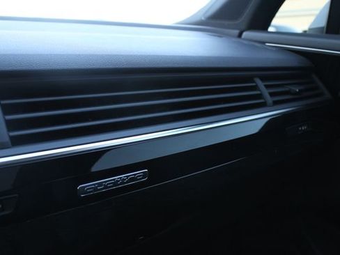 Used 2019 Audi Q7 3.0T Premium Plus image 22