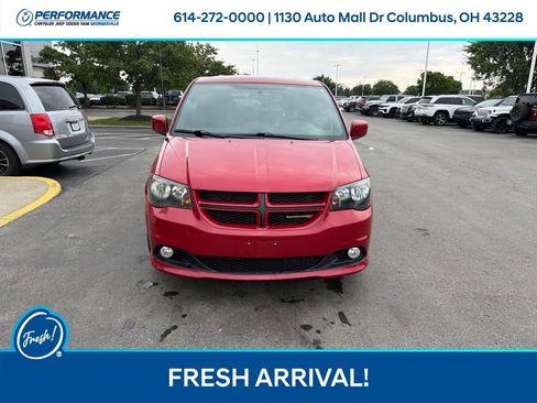 Used 2014 Dodge Grand Caravan R/T w/ Driver Convenience Group FWD image 9