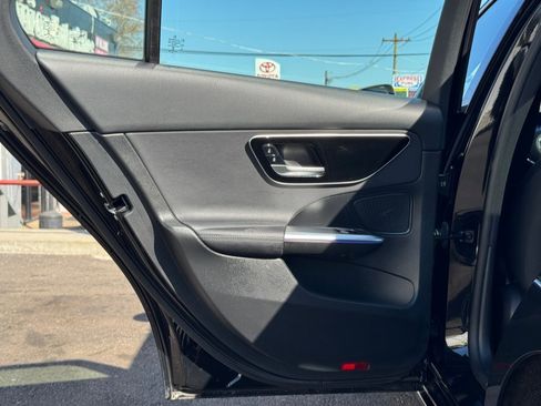 Used 2022 Mercedes-Benz C 300 4MATIC Sedan image 24