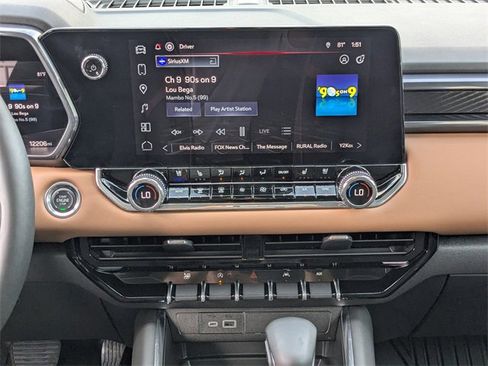 Used 2026 GMC Canyon AT4 w/ AT4 Premium Package image 16