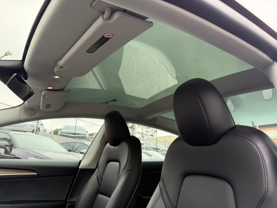 Used 2023 Tesla Model 3 Standard Range RWD image 15