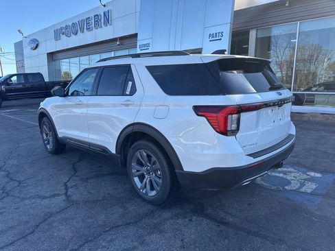 New 2026 Ford Explorer Active w/ Active Comfort Package image 9