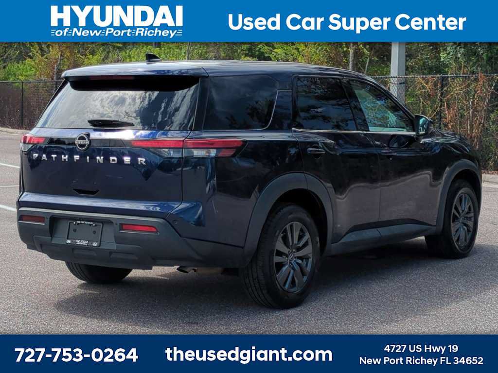 Used 2022 Nissan Pathfinder S FWD image 5