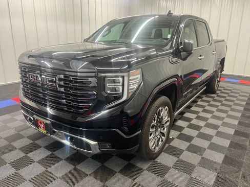 Used 2023 GMC Sierra 1500 Denali Ultimate AWD/4WD image 6