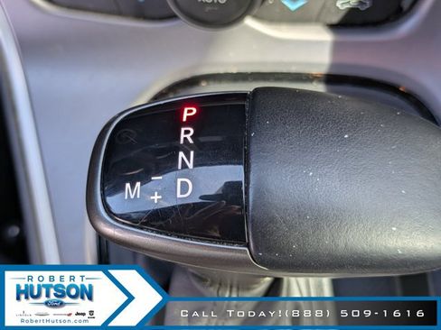 Used 2019 Dodge Challenger SXT image 22