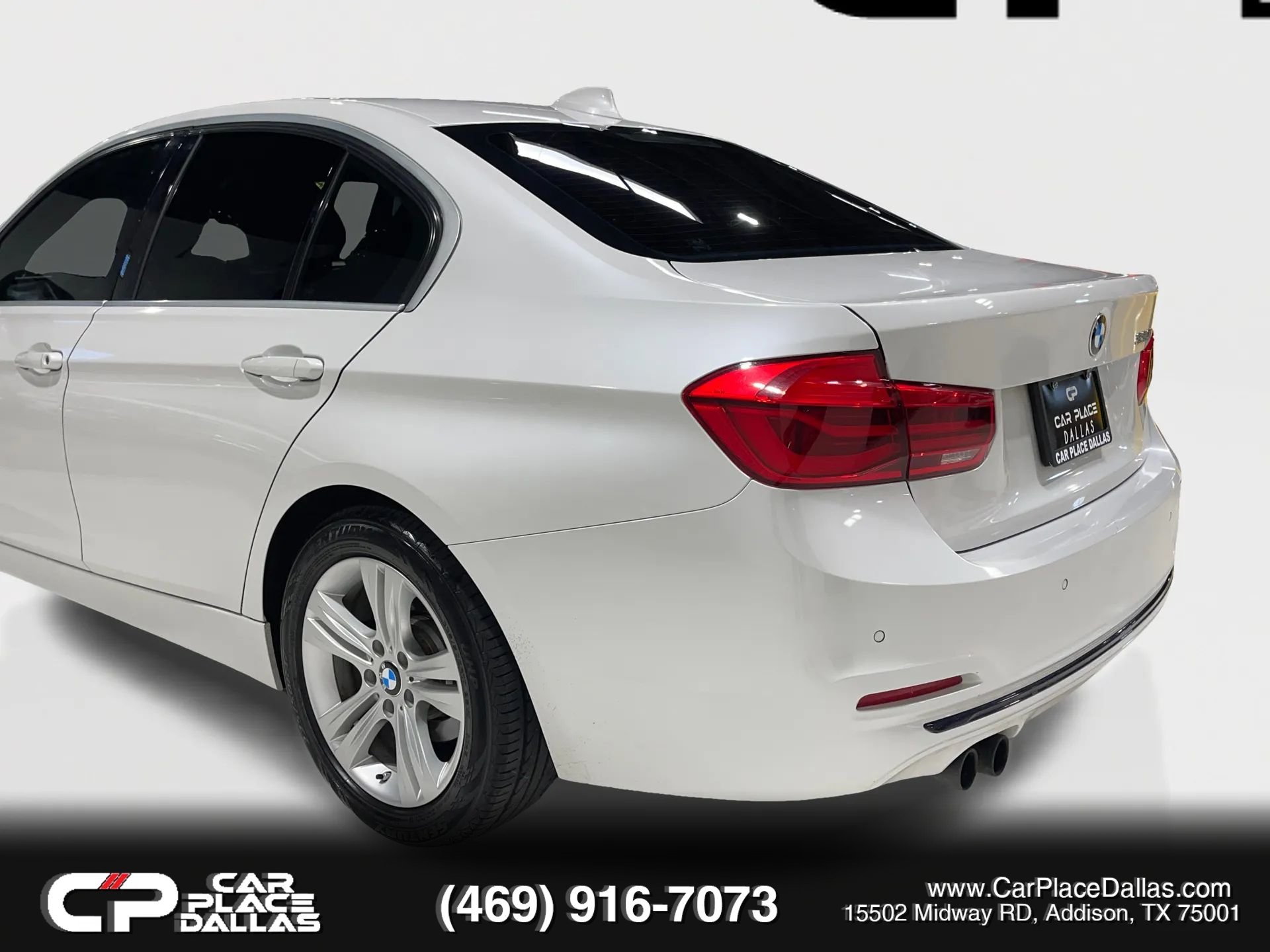Used 2017 BMW 330i Sedan RWD image 10
