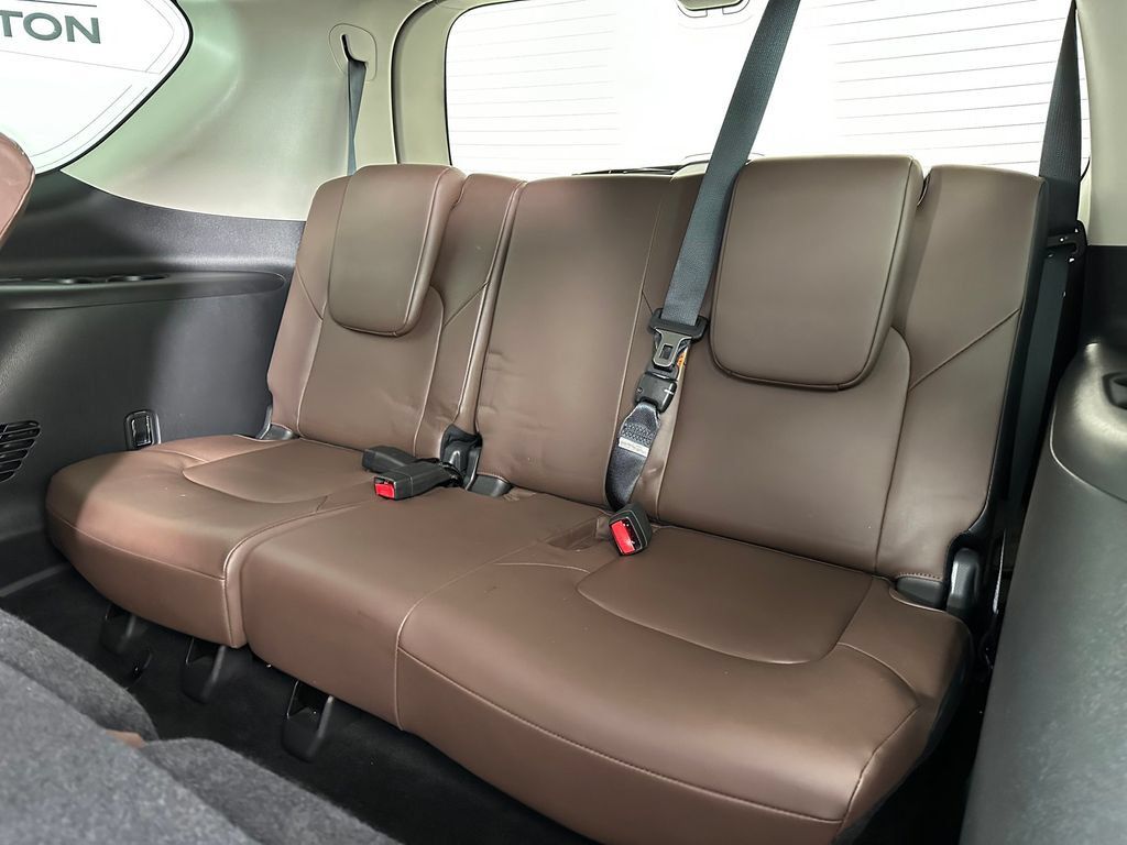 Used 2023 INFINITI QX80 Premium Select w/ Cargo Package AWD/4WD image 19