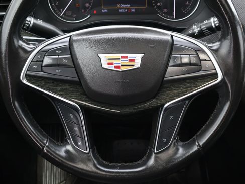 Used 2022 Cadillac XT5 Premium Luxury AWD/4WD image 14