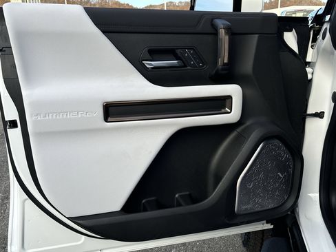 New 2025 GMC Hummer EV 3X image 66
