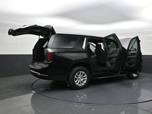 Used 2025 Chevrolet Tahoe LS RWD image 27