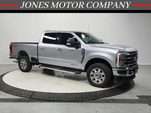 Used 2023 Ford F250 Lariat w/ Chrome Package AWD/4WD image 1