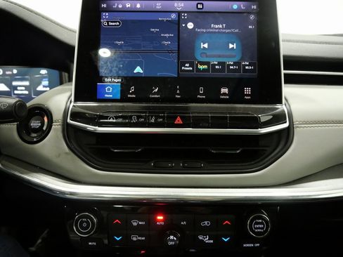 Used 2022 Jeep Compass Limited w/ Elite Group image 21